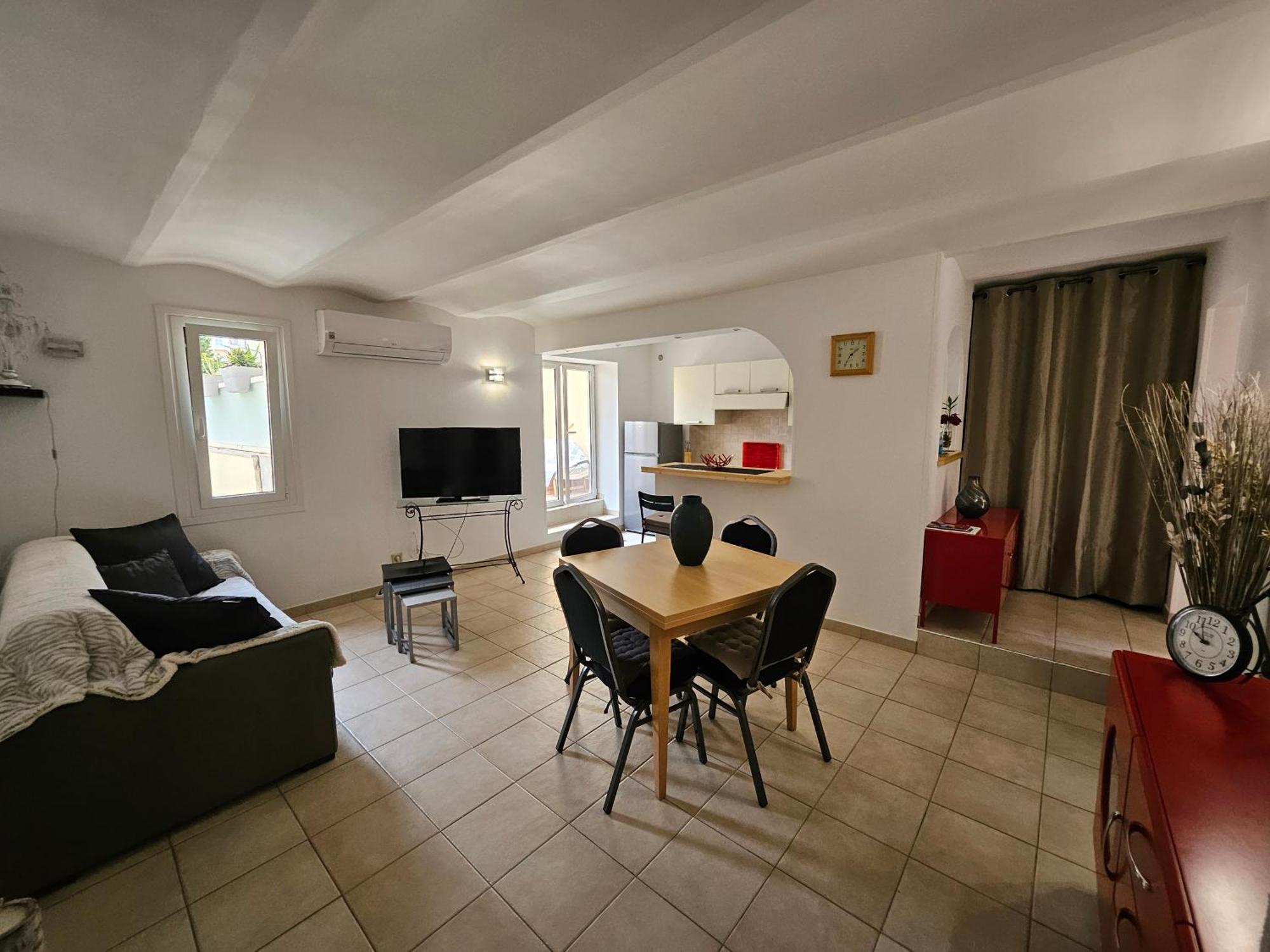 Michele Family - Centre Ville - 2 Pieces Tranquille - A 150 M De La Mer ม็องตง ภายนอก รูปภาพ